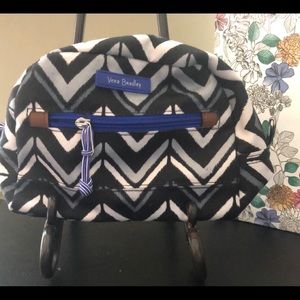 EUC VERA BRADLEY MEDIUM COSMETIC